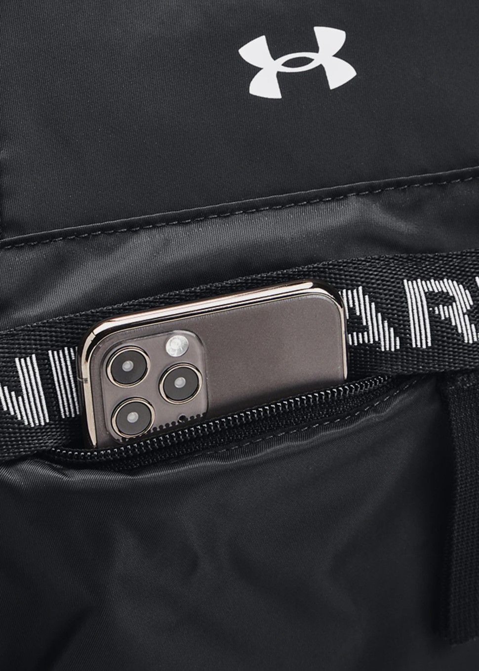 Сумка Under Armour UA Favorite Duffle чорна 1369212-001 — фото 5