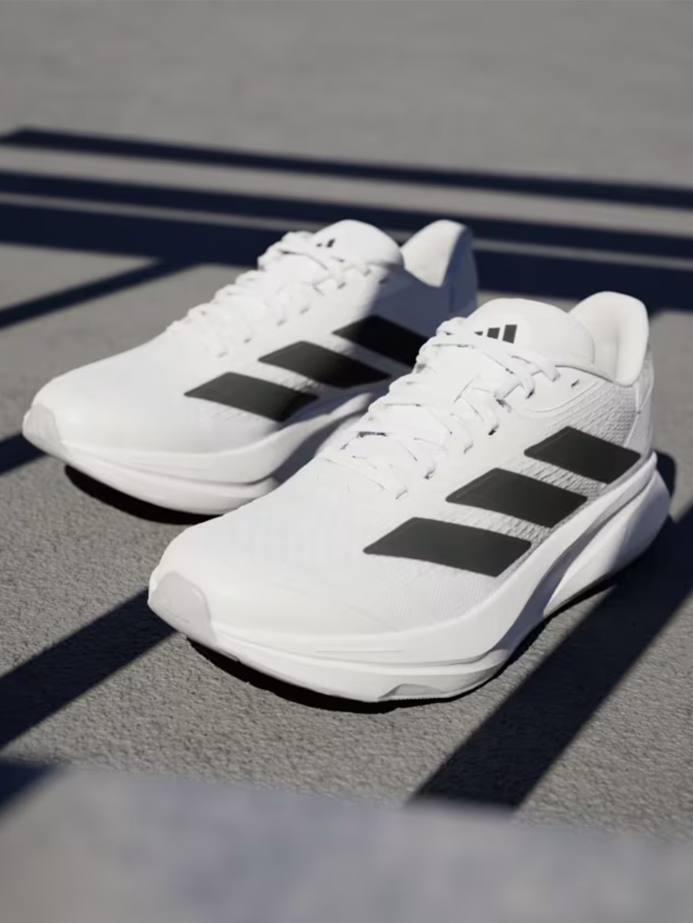 Кроссовки женские Adidas DURAMO SL2 W белые IH8223 — фото 6 — Sport City Кроссовки женские Adidas DURAMO SL2 W белые IH8223 — фото 6