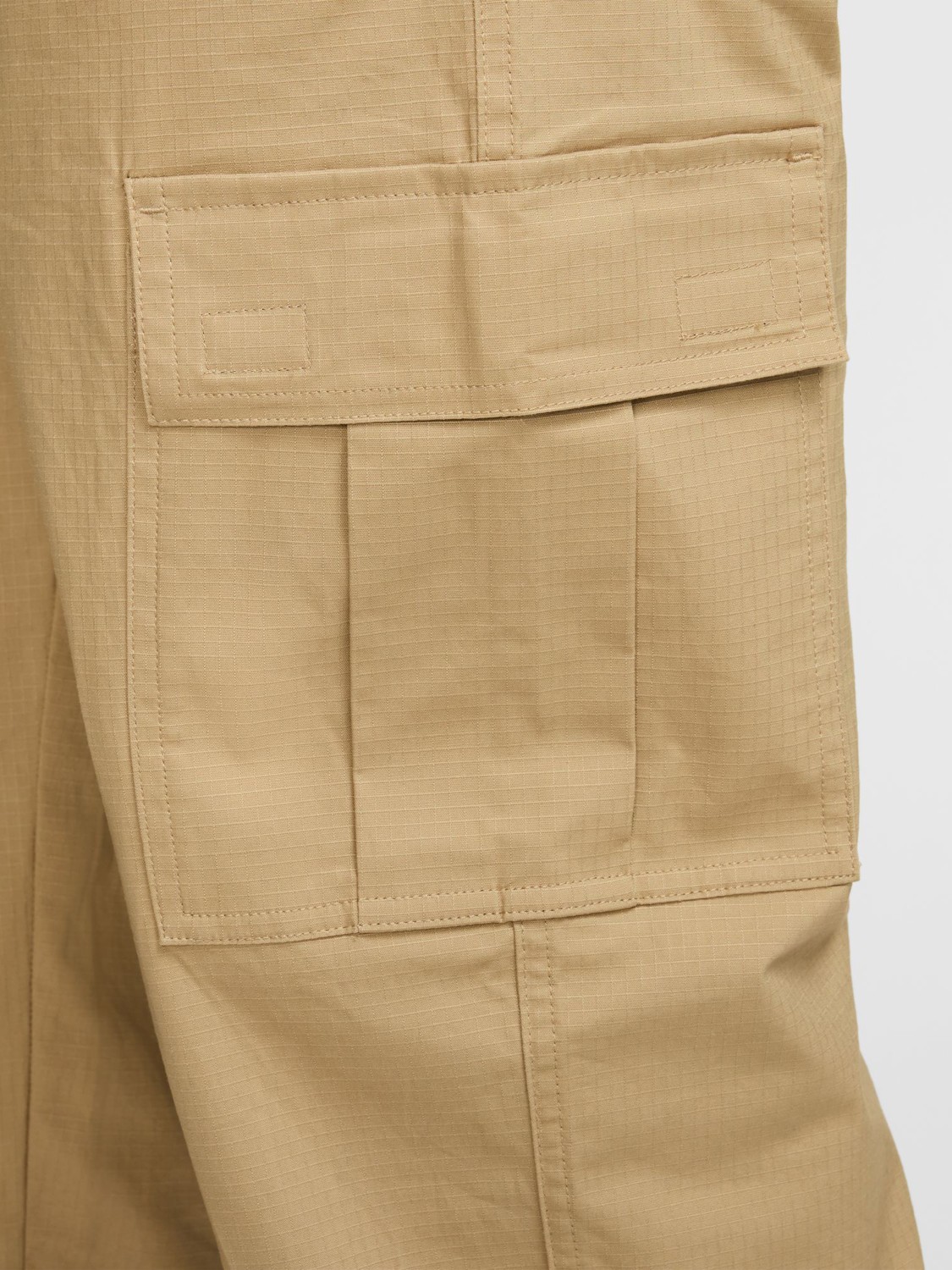 Штани чоловічі Nike M NK CLUB CARGO PANT бежеві FZ5765-297 изображение 6