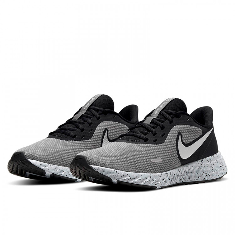 Кроссовки мужские Nike Revolution 5 Premium серые CV0159-019 изображение 3