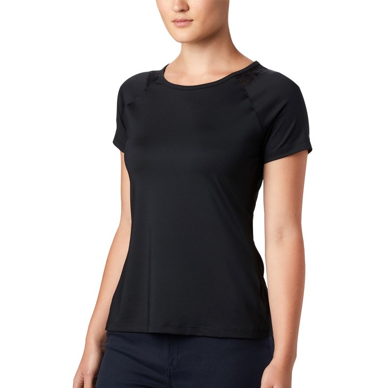 Футболка жіноча Columbia Peak To Point™ II SS Tee чорна 1885461-010 — фото 2 — Sport City Футболка жіноча Columbia Peak To Point™ II SS Tee чорна 1885461-010 — фото 2