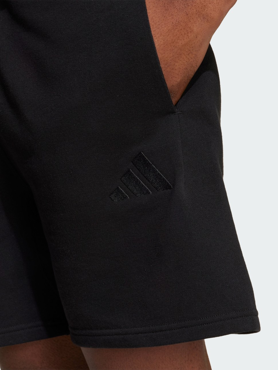 Шорти чоловічі Adidas M A SZN FT SHO чорні IX1247 — фото 6