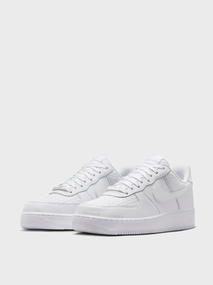 Кроссовки мужские Nike AIR FORCE 1 07 LX белые HF2893-100 изображение 3