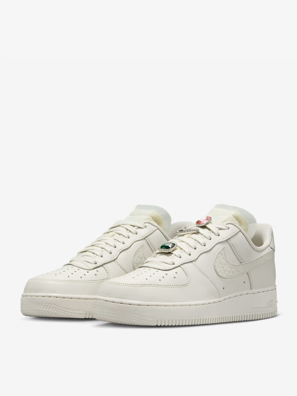 Кроссовки женские Nike WMNS NIKE AIR FORCE 1 LO PRM бежевые DN5463-001 — фото 4