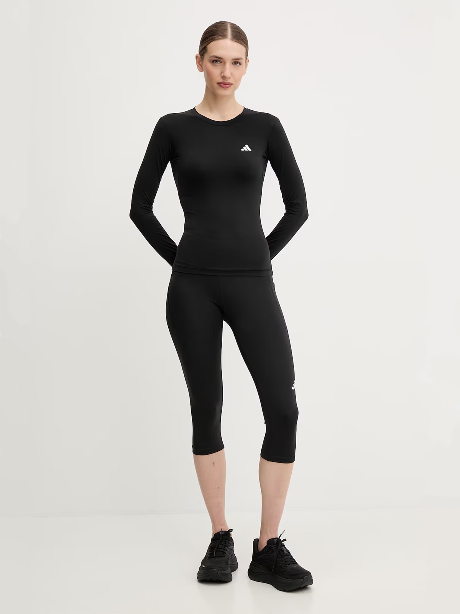 Футболка женская Adidas PWR ESS C LS черная KD2210 изображение 7