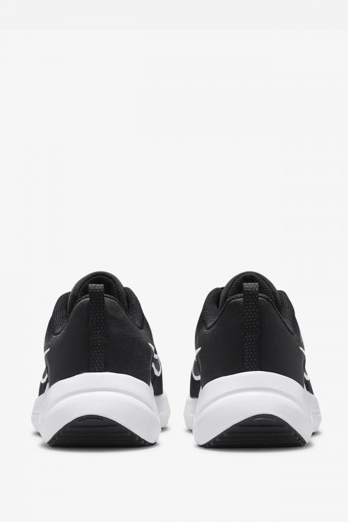 Кроссовки женские Nike W Nike Downshifter 12 черные изображение 5