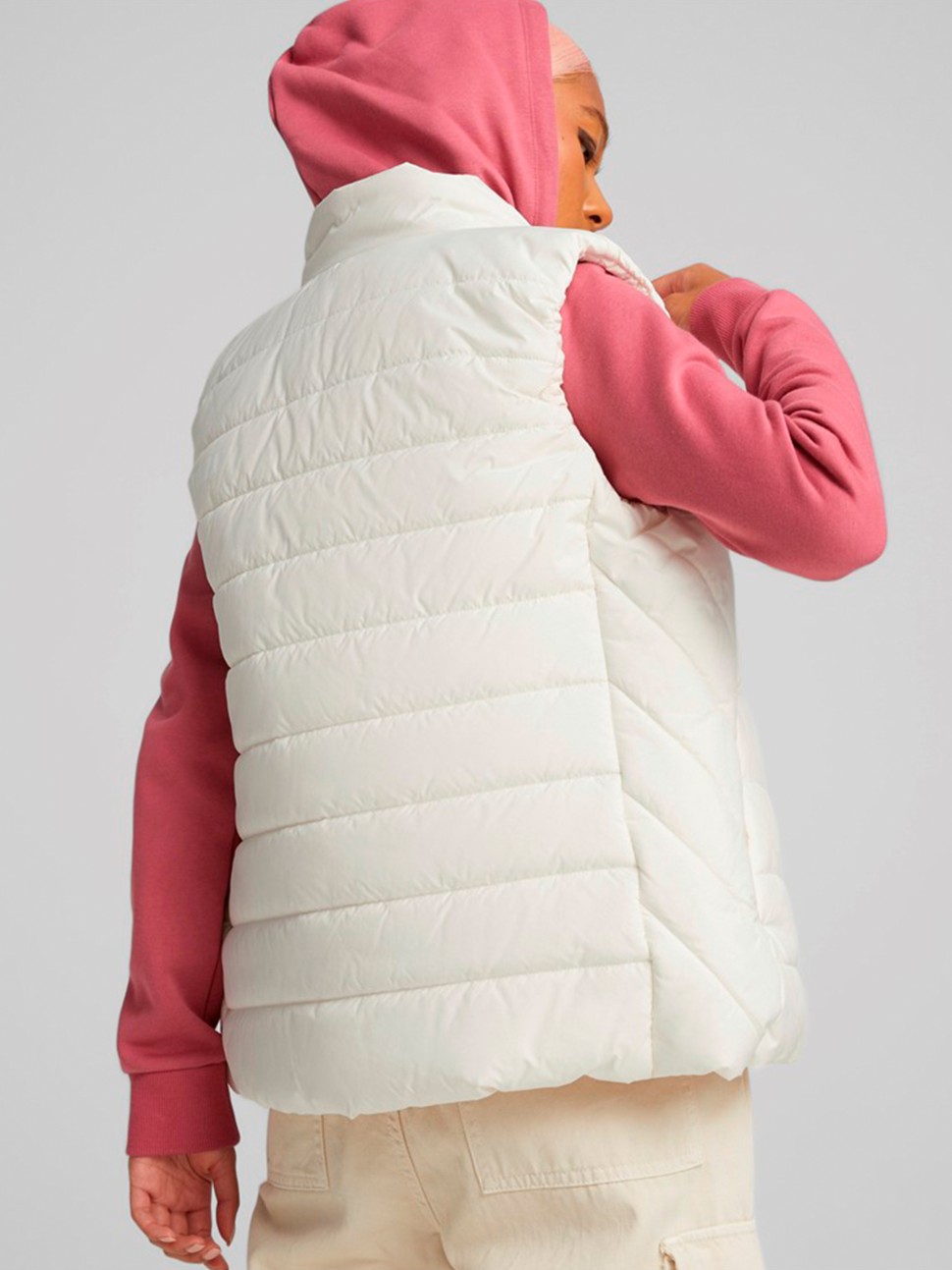 Жилет жіночий Puma ESS Padded Vest бежевий 84894165 — фото 4