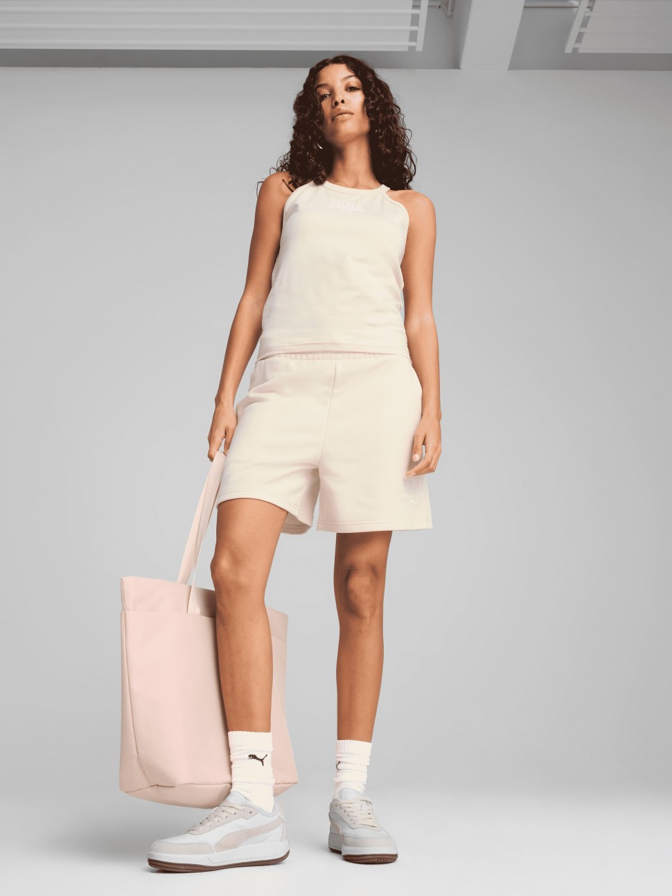 Шорти жіночі Puma PUMA CLASS Shorts бежеві 68503887 — фото 2