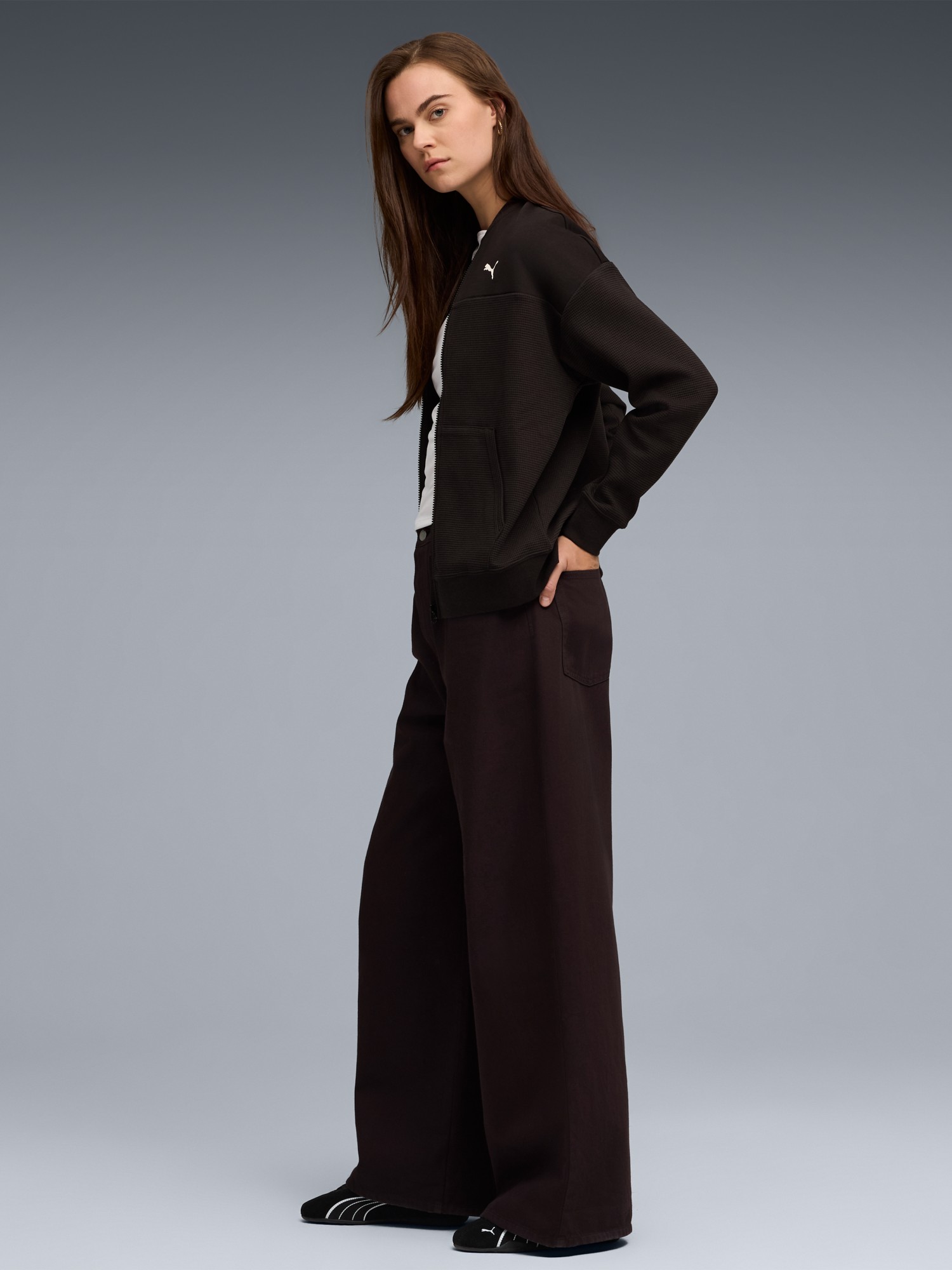 Толстовка женская Puma CLASS Relaxed Pinnacle Full-Zip Jacket TR черная 68812801 изображение 4