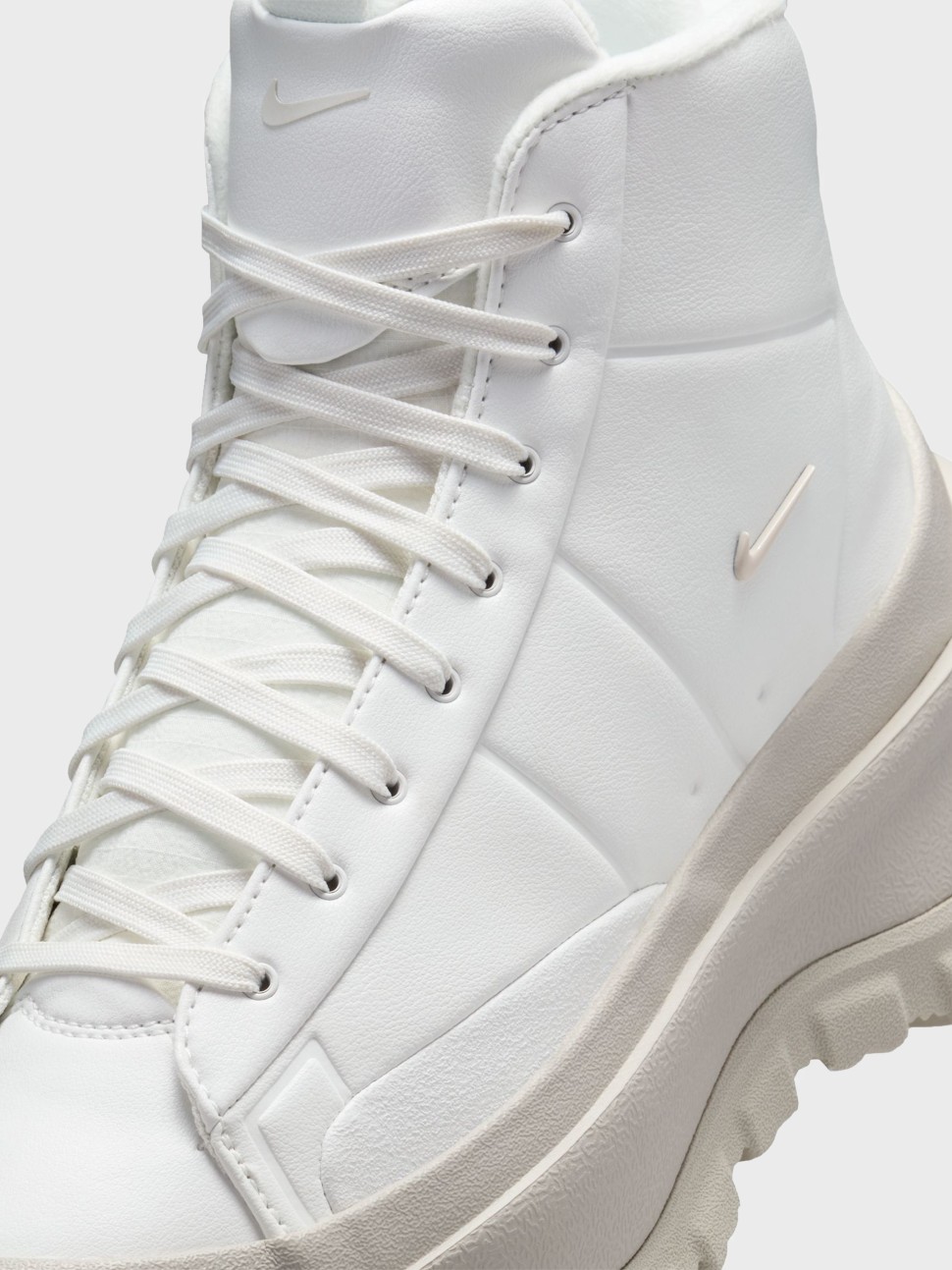 Черевики жіночі Nike W BLAZER ROAM MID білі FQ9065-100 — фото 4