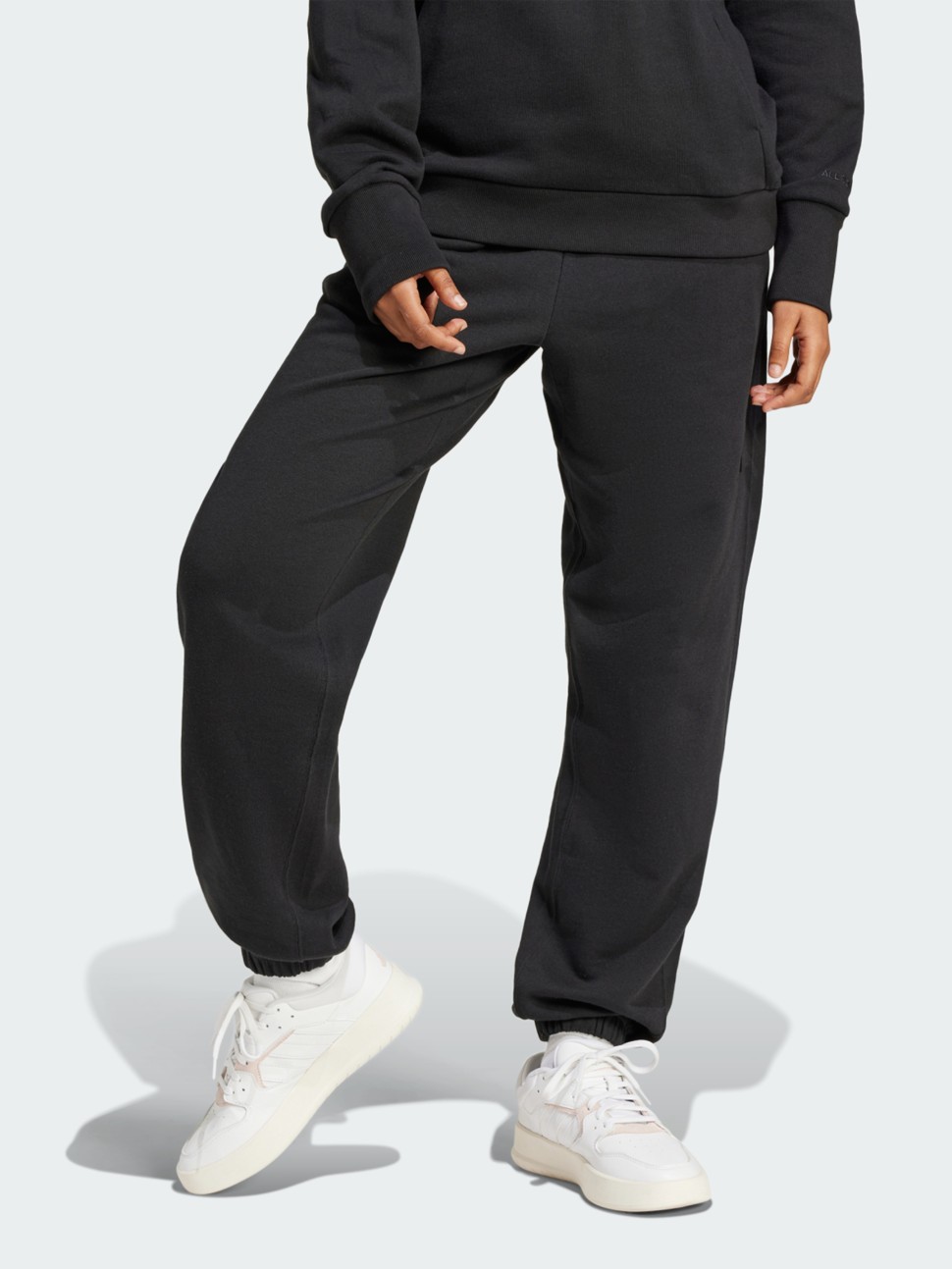 Штани жіночі Adidas W ALL SZN FT PT чорні IX3810 — фото 2