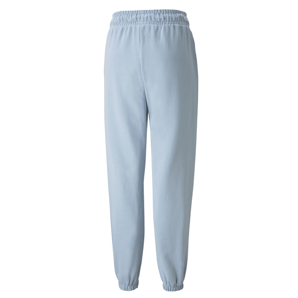 Штани жіночі Puma Classics Relaxed Jogger блакитні 53041661  — фото 2