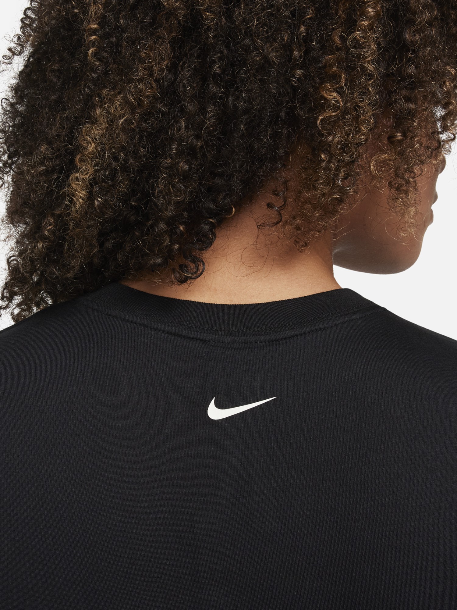 Футболка женская Nike W NSW CROP TEE GLS черная FZ4635-010 изображение 5