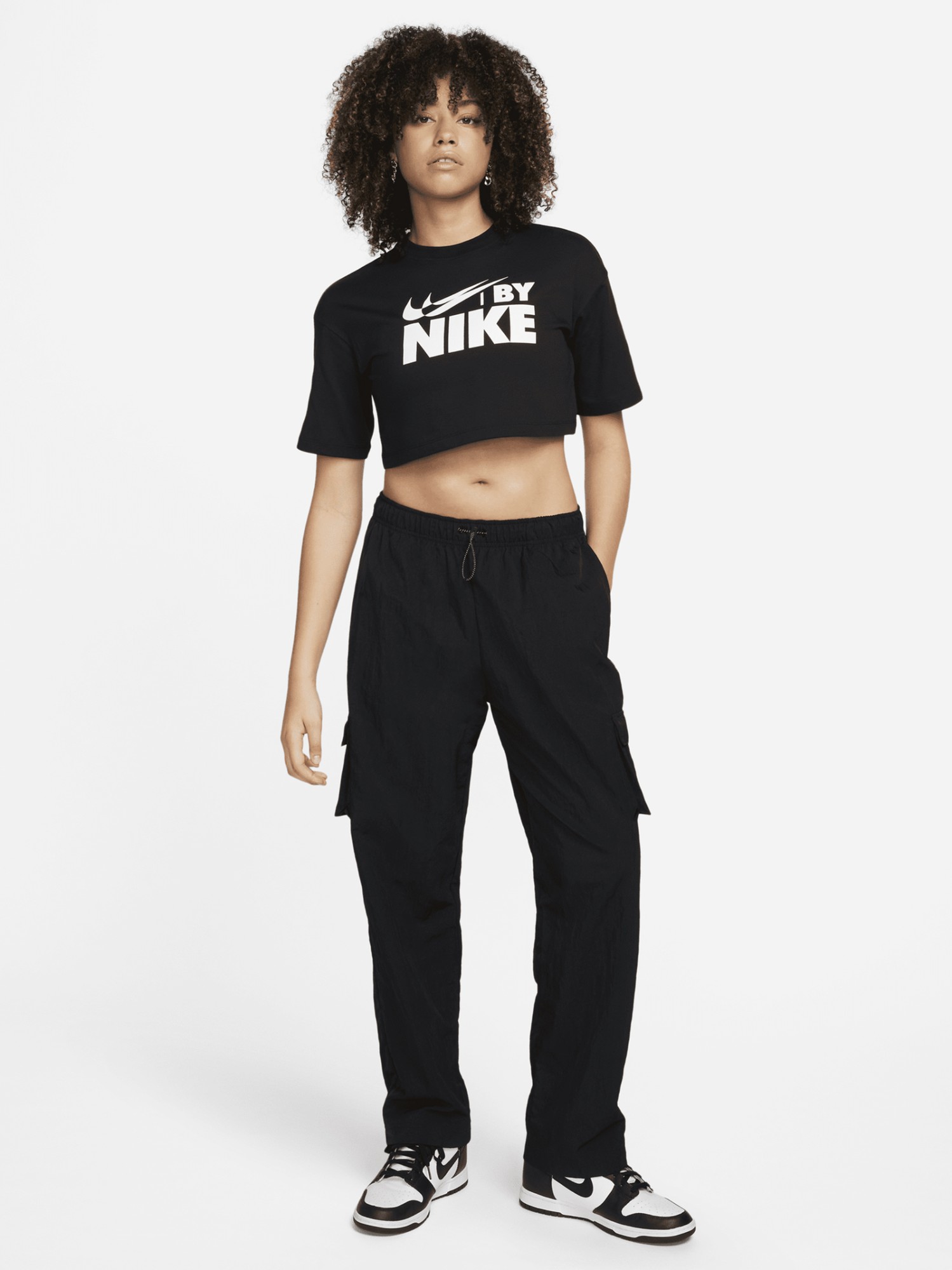 Футболка жіноча Nike W NSW CROP TEE GLS чорна FZ4635-010 изображение 6