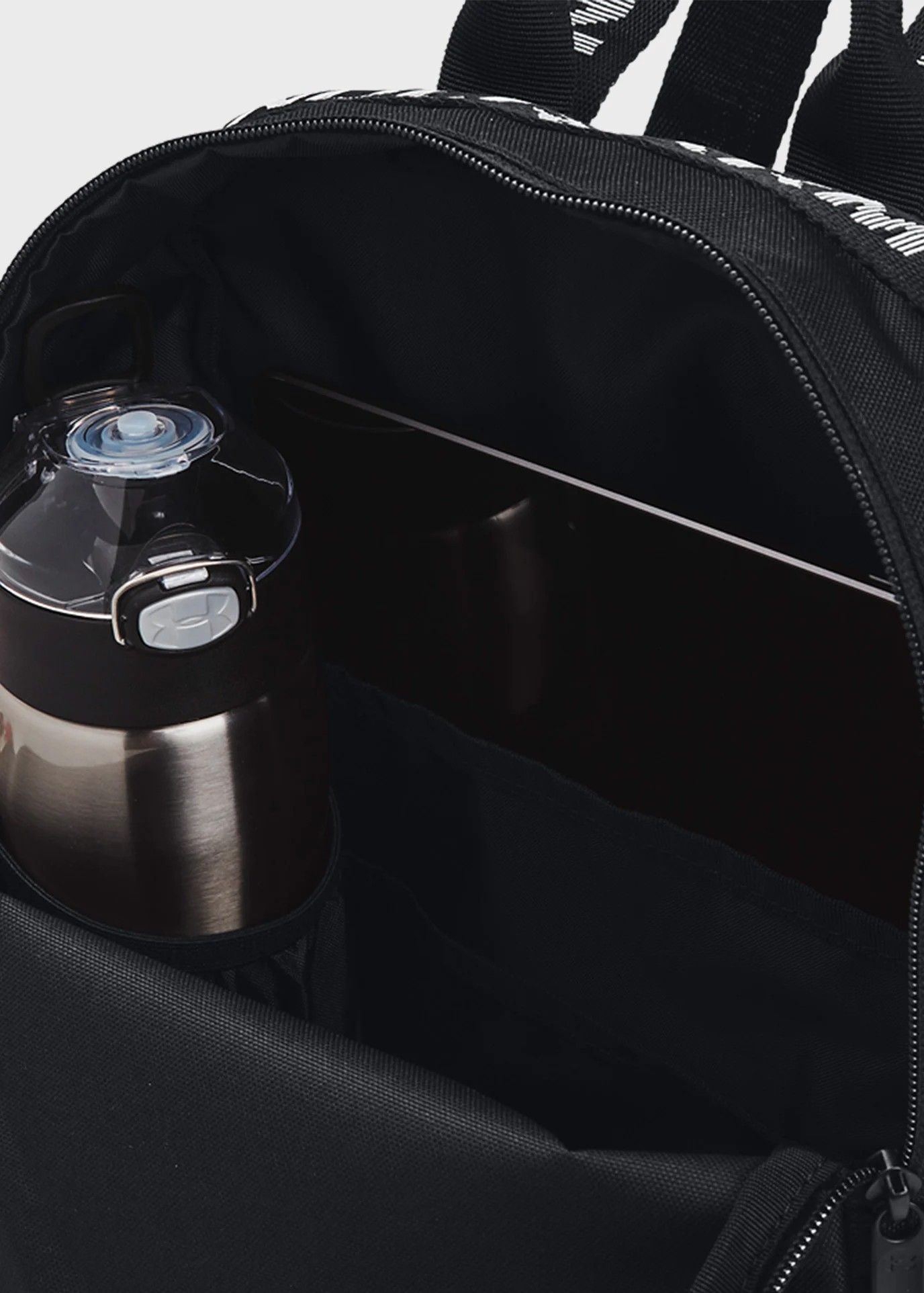 Рюкзак Under Armour UA Loudon Backpack SM черный 1376456-001 изображение 6