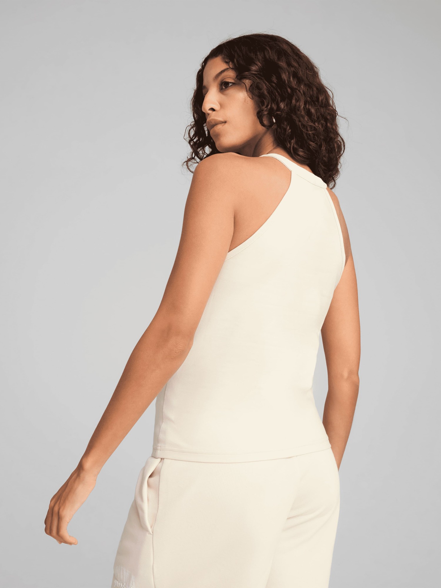 Майка жіноча Puma PUMA CLASS Slim Short Tank бежева 68504087 изображение 3