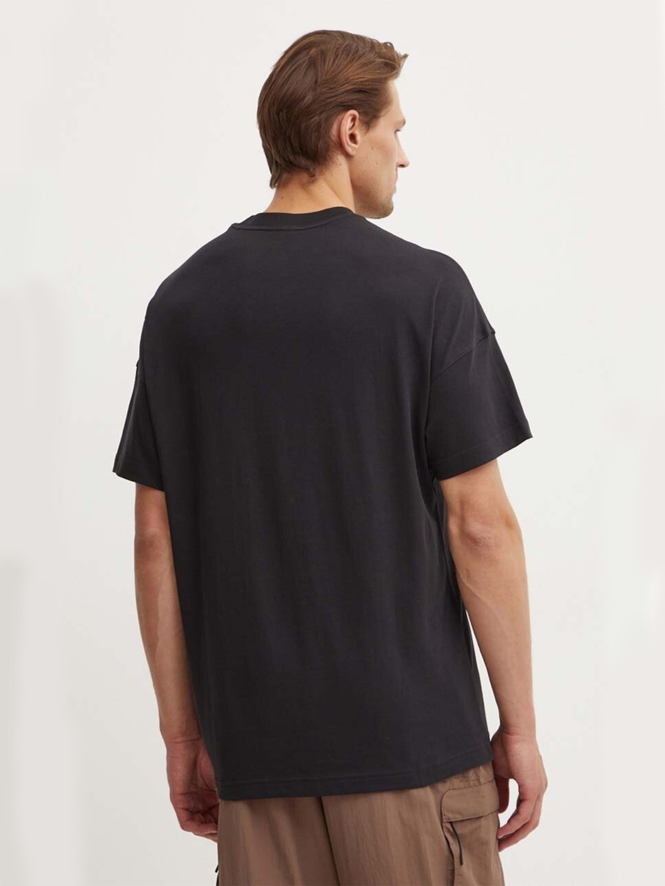 Футболка чоловіча Adidas M A SZN T чорна IY4150 — фото 4