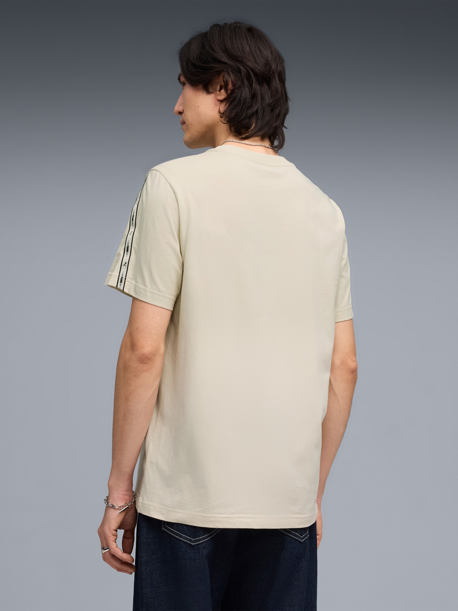 Футболка чоловіча Puma ESS TAPE Tee молочна 69169387 изображение 3