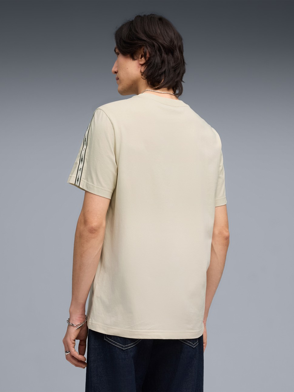 Футболка чоловіча Puma ESS TAPE Tee молочна 69169387 — фото 3