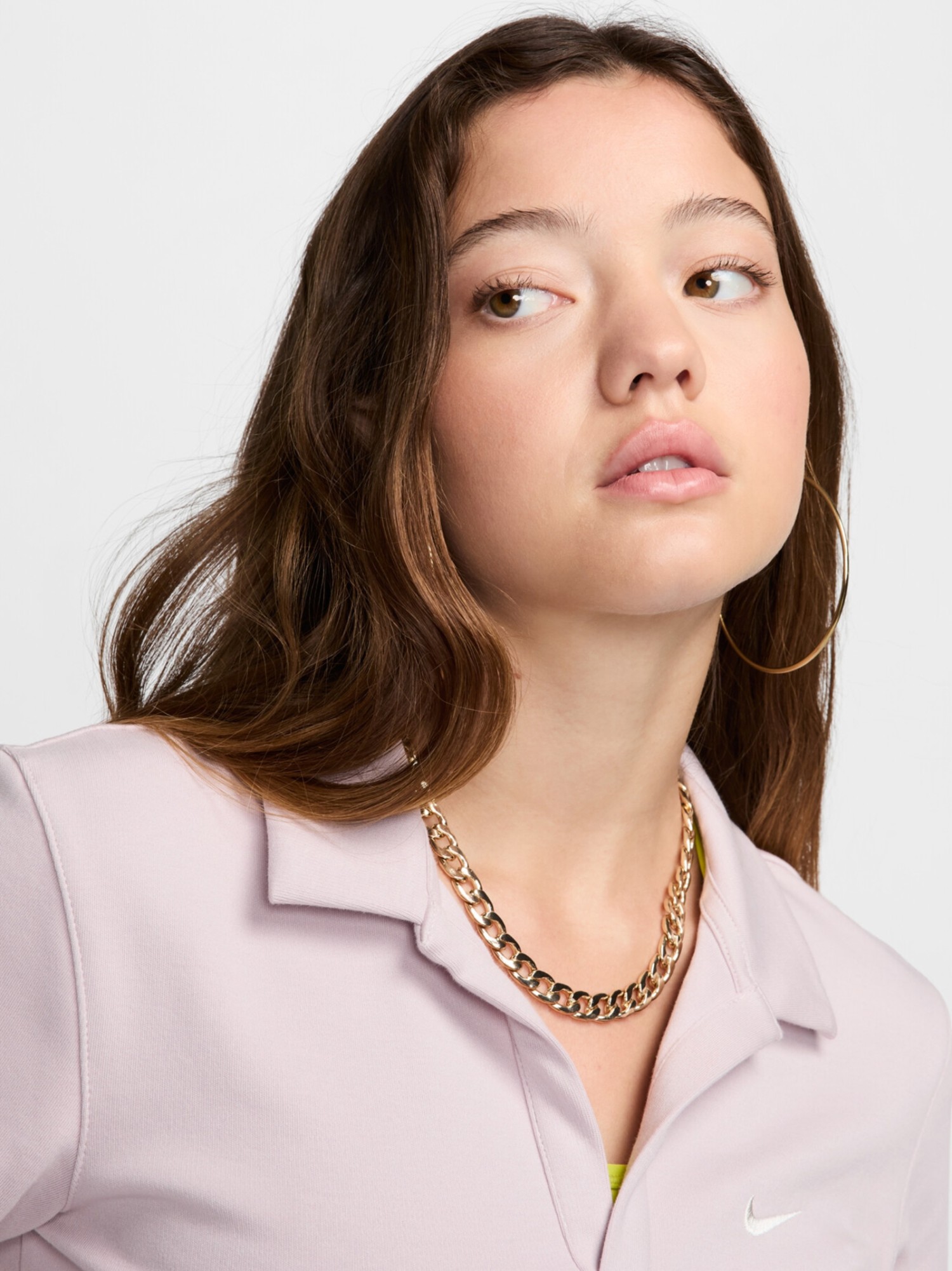 Футболка жіноча Nike W NSW ESSNTL SS POLO CRP TOP бежева DV7884-019 изображение 4