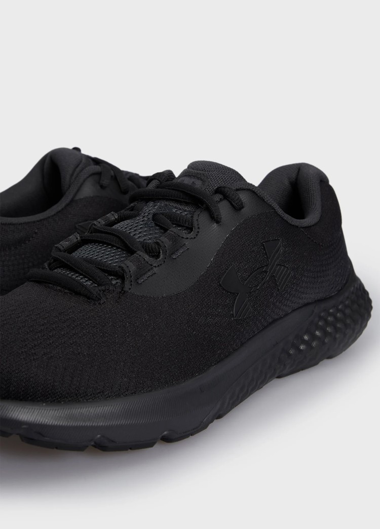 Кроссовки женские Under Armour UA Charged Rogue 4 черные 3027005-002 изображение 3
