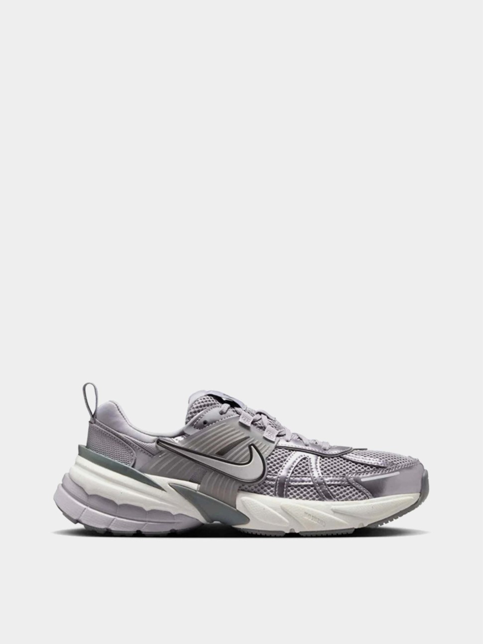 Кросівки жіночі Nike W NIKE V2K RUN сірі FD0736-008 — фото 2