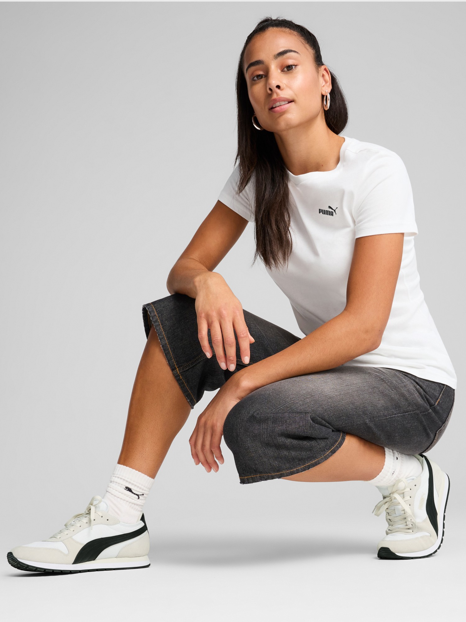 Футболка жіноча Puma ESS Small No. 1 Logo Tee біла 68237202 изображение 4