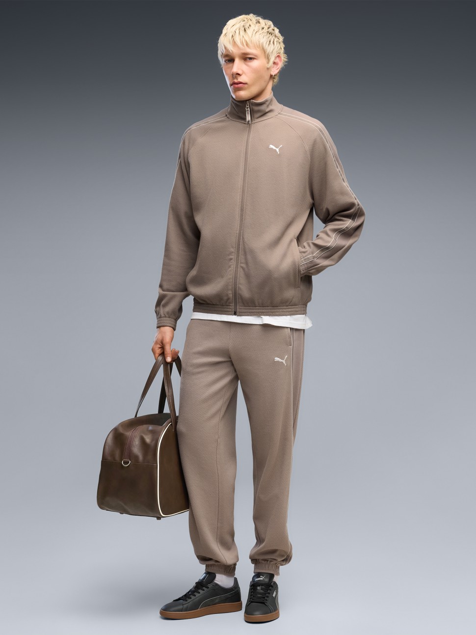 Толстовка чоловіча Puma CLASS Relaxed Material Track Jacket бежева 69429881 — фото 4