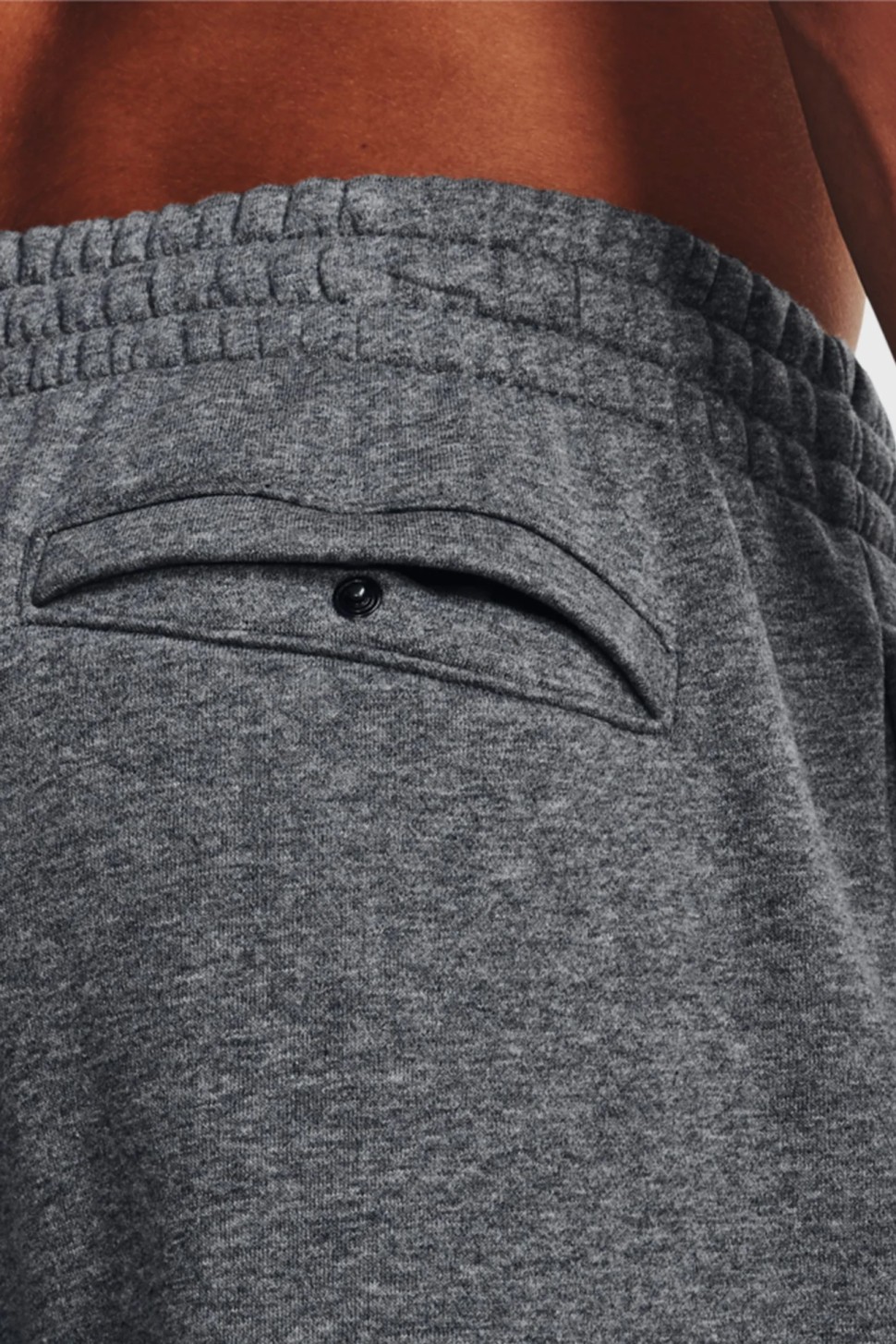 Штани чоловічі Under Armour UA Essential Fleece Jogger сірі 1373882-012 — фото 4