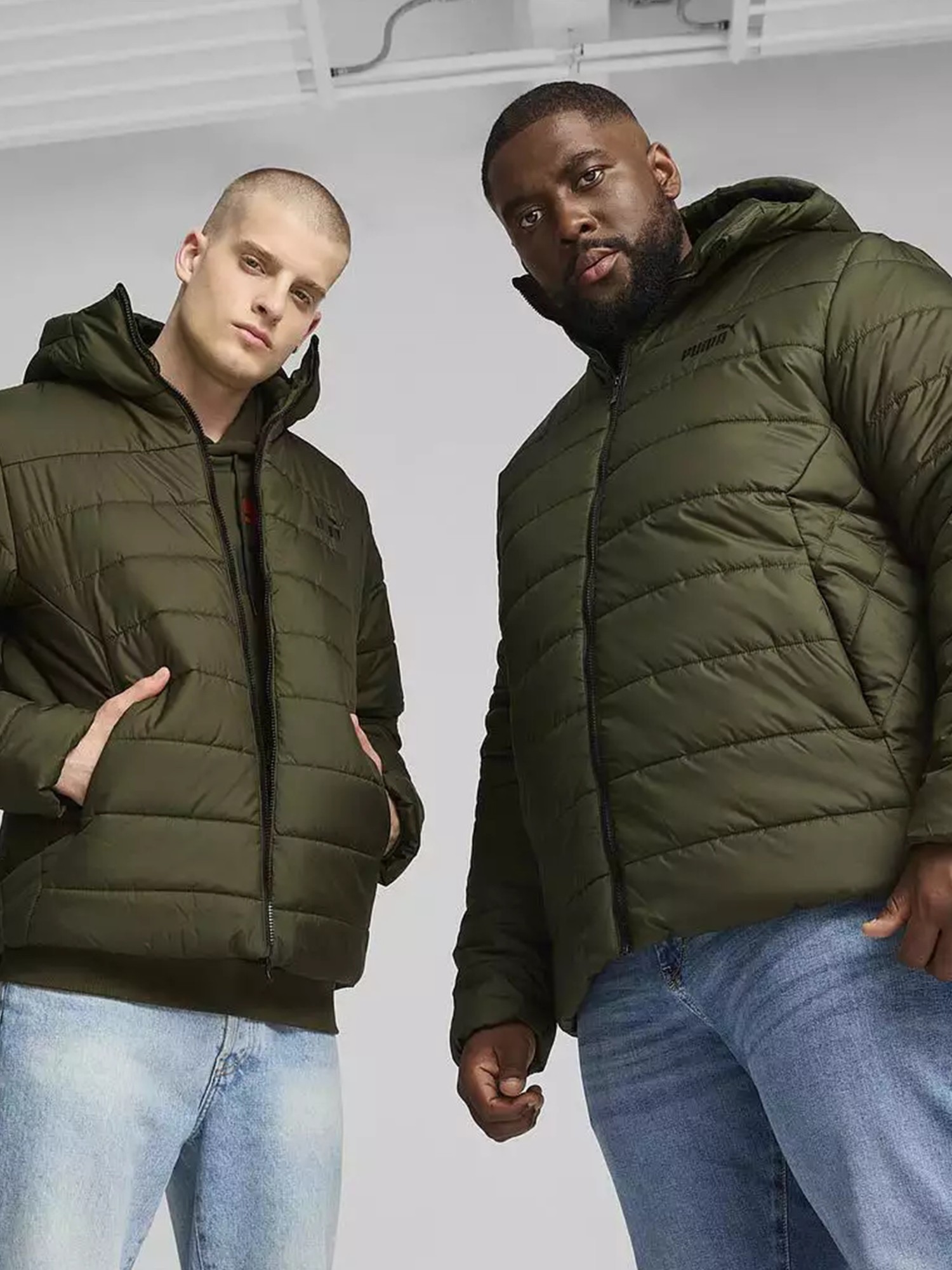 Куртка мужская Puma ESS Hooded Padded Jacket оливковая 84893870 изображение 4