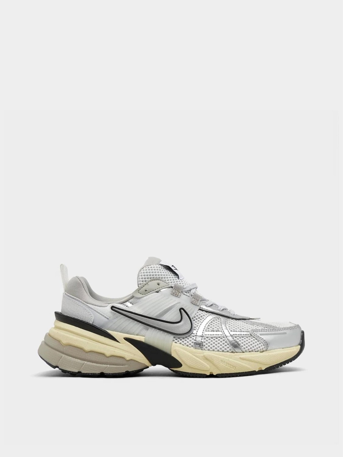 Кросівки жіночі Nike W NIKE V2K RUN сірі FD0736-100 изображение 2