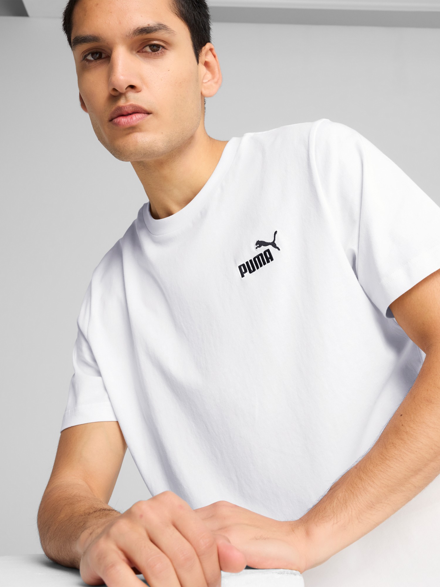 Футболка мужская Puma ESS Small No. 1 Logo Tee белая 68253402 изображение 6
