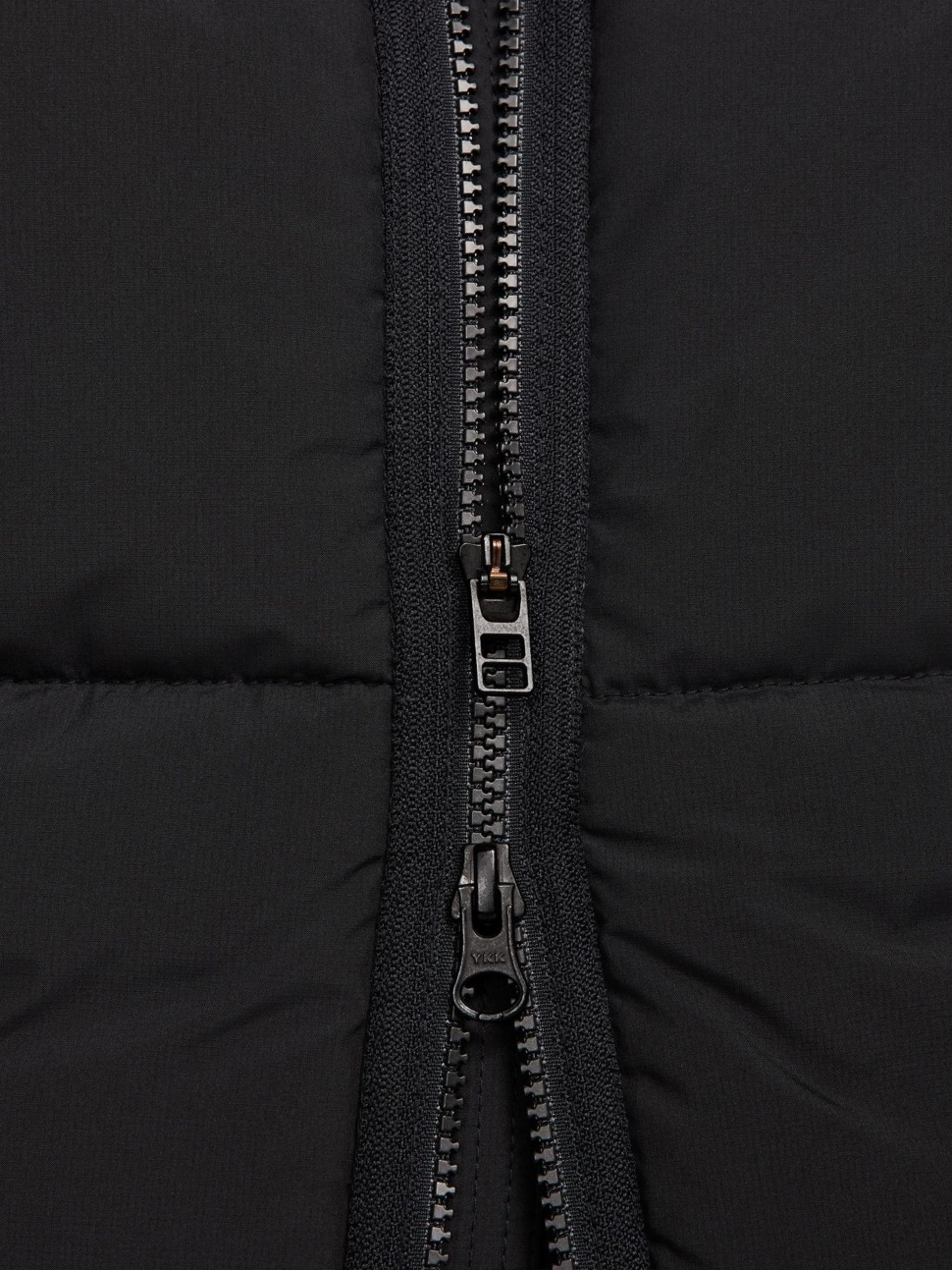 Куртка чоловіча Nike M NSW OW SYN FILL JKT чорна HF6825-010 — фото 9