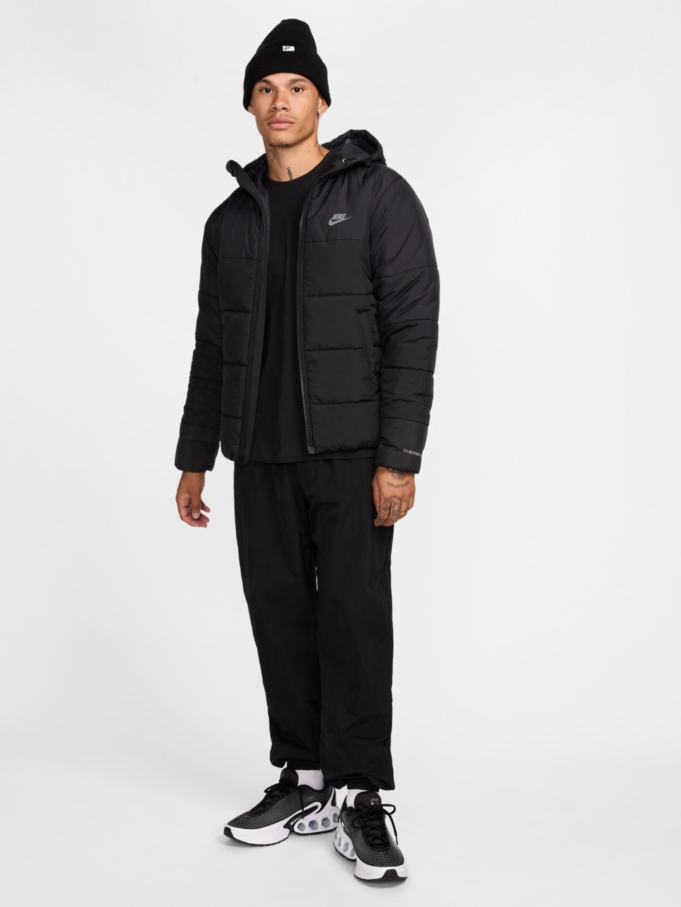 Куртка чоловіча Nike M NSW OW SYN FILL JKT чорна HF6825-010 — фото 10
