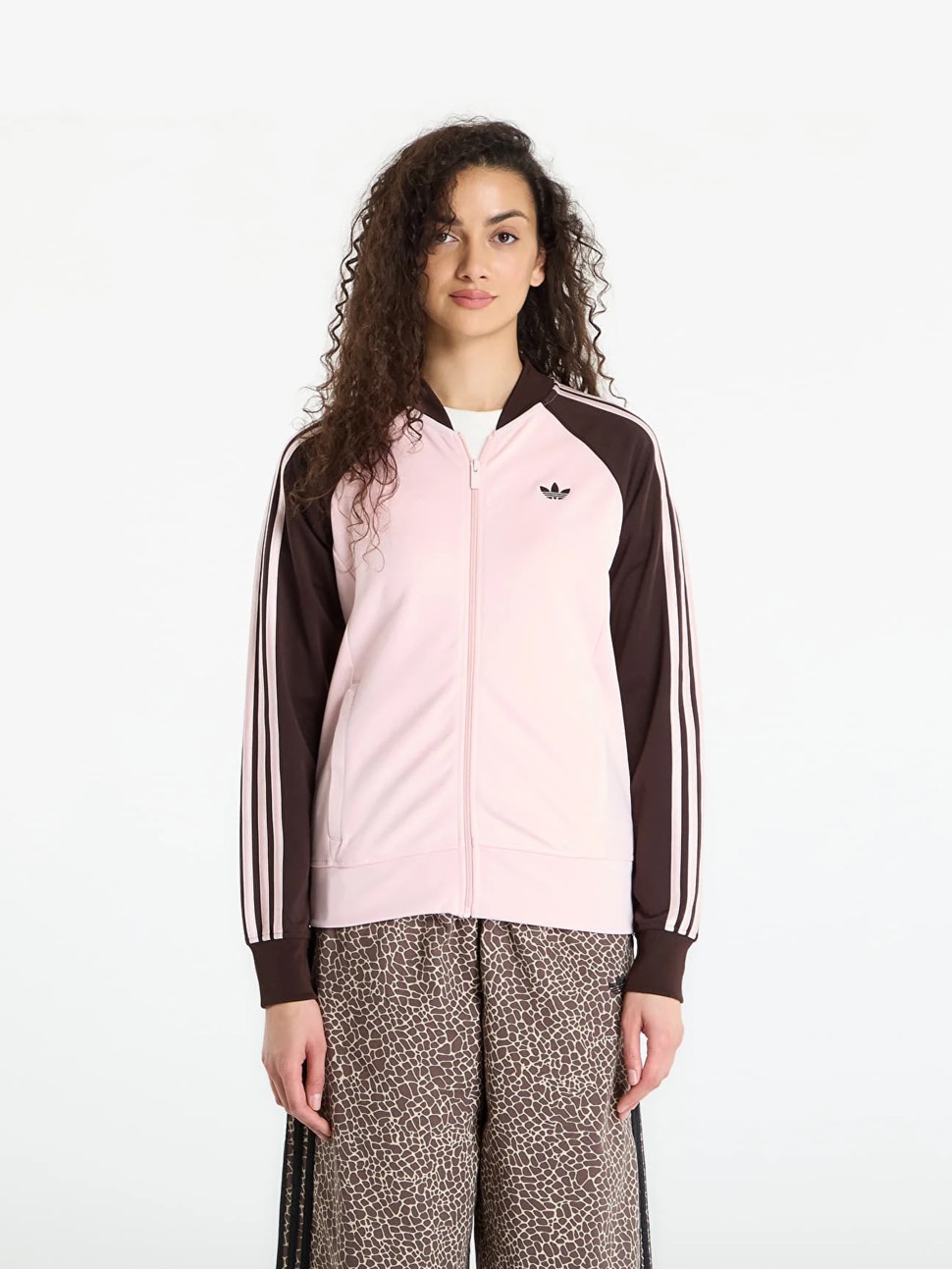 Толстовка женская Adidas SST TT розовая KD3783 — фото 2 — Sport City Толстовка женская Adidas SST TT розовая KD3783 — фото 2