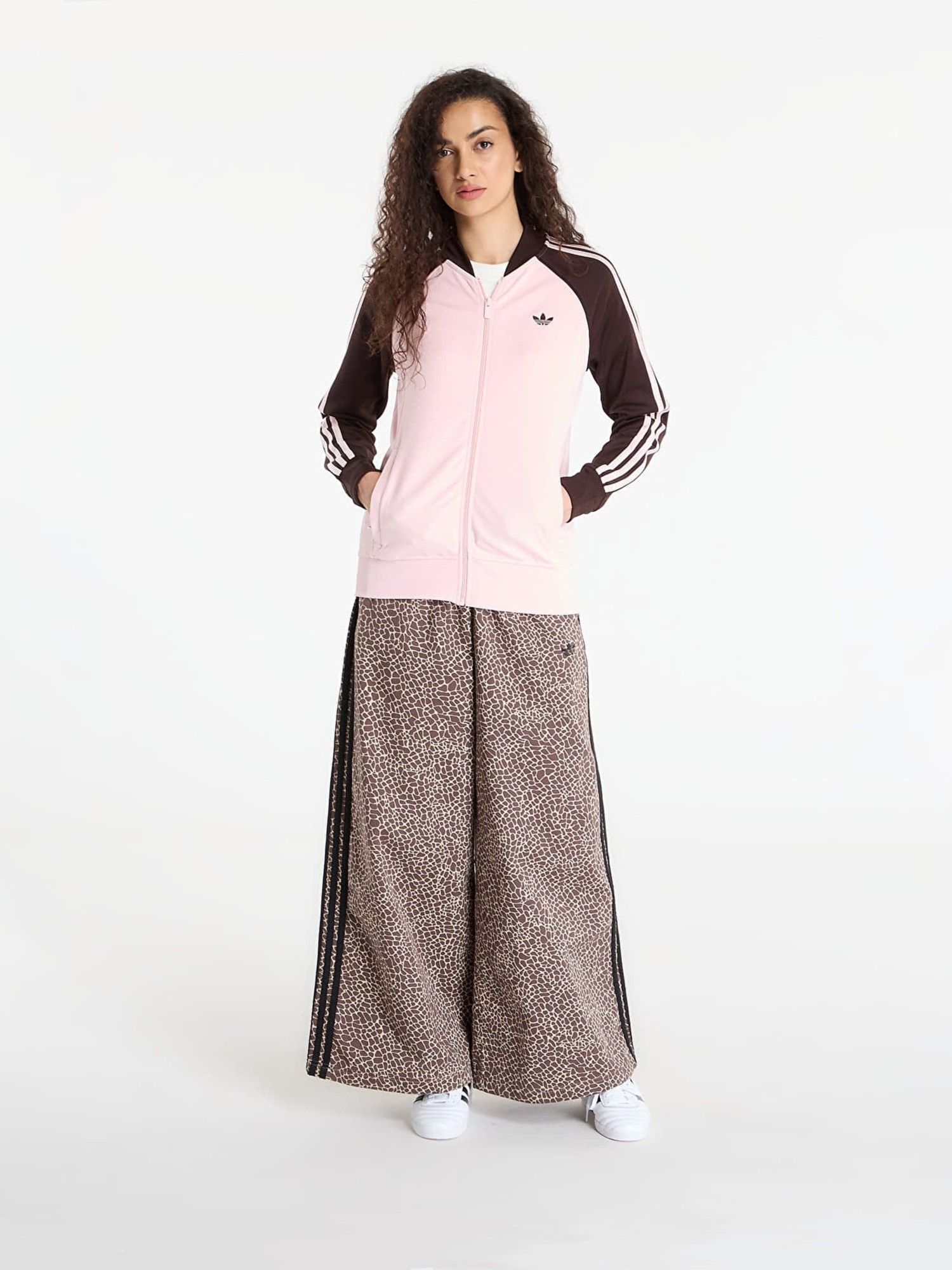 Толстовка женская Adidas SST TT розовая KD3783 изображение 6