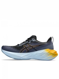 Кросівки чоловічі Asics NOVABLAST 4 чорні 1011B693-001 изображение 4