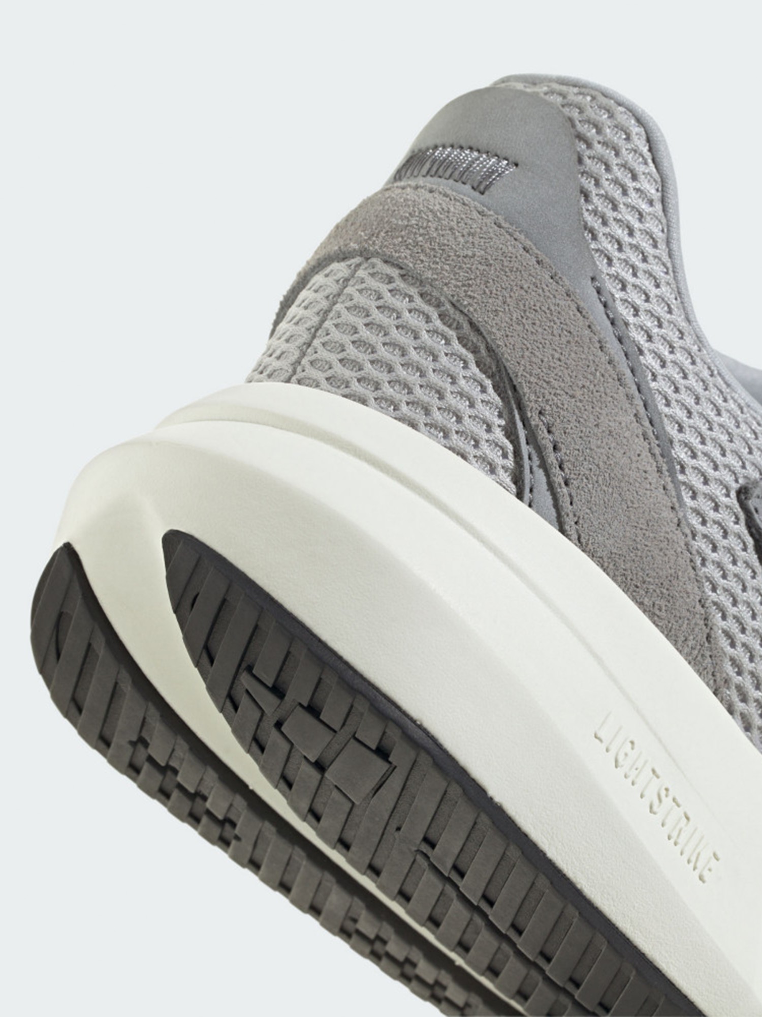 Кросівки чоловічі Adidas LIGHTSTRIDE сірі IH8607 изображение 6