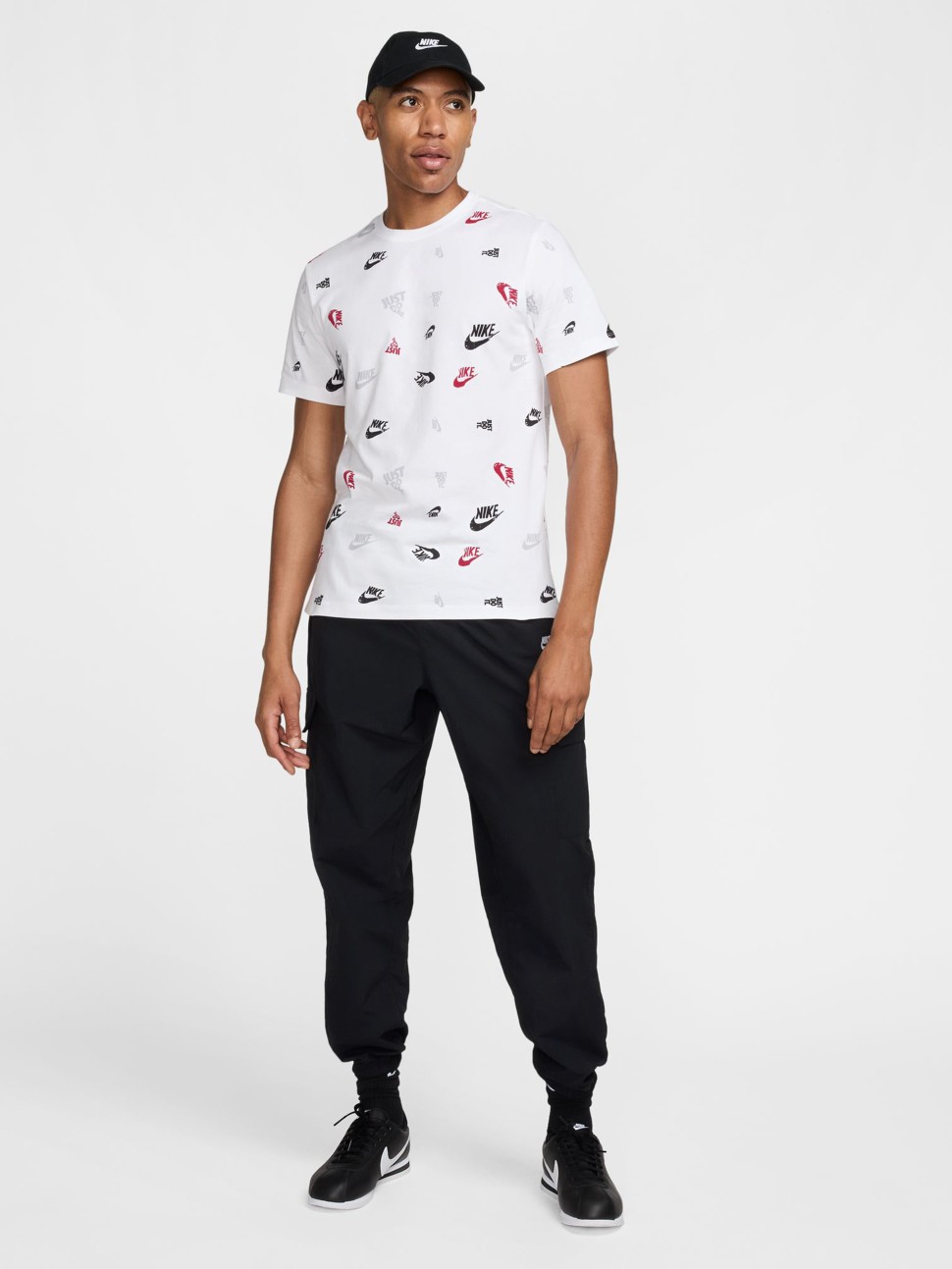 Футболка чоловіча Nike M NSW TEE 12MO AOP SP25 біла HJ0561-100 — фото 5