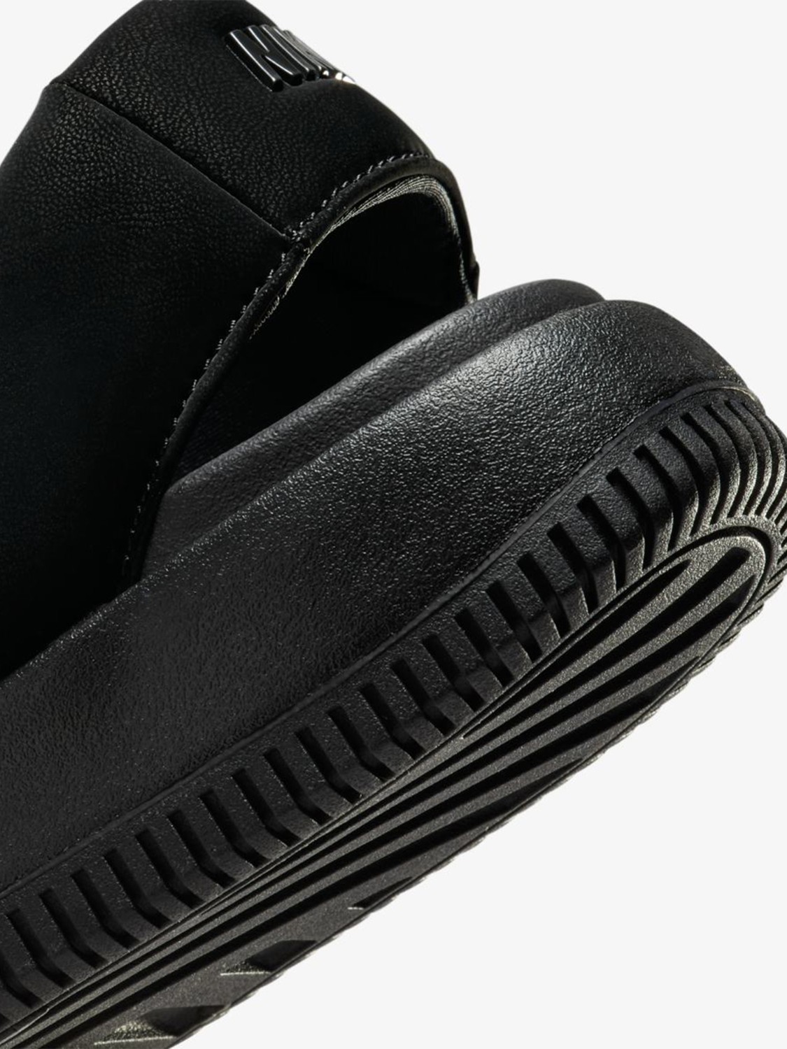 Сандалии женские Nike W NIKE CALM SANDAL черные FJ6043-001 изображение 5