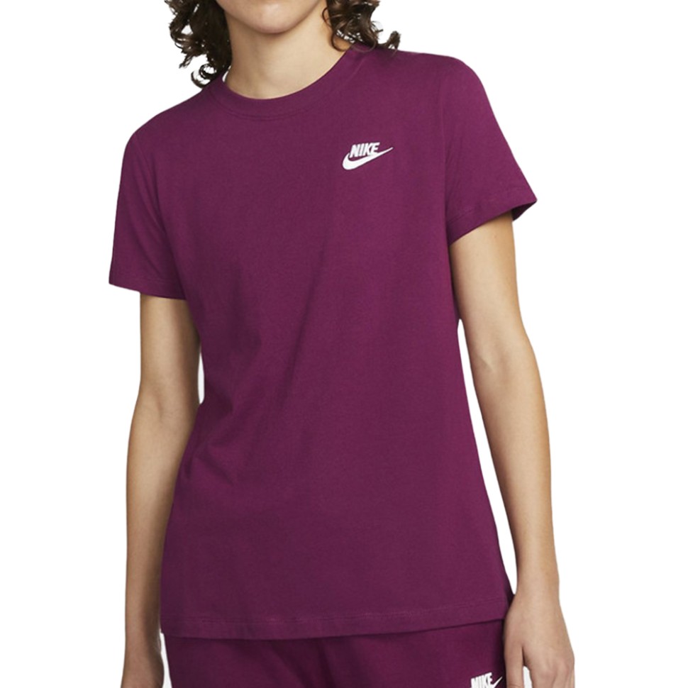 Футболка жіноча Nike W Nsw Club Tee фіолетова DN2393-610  — фото 1