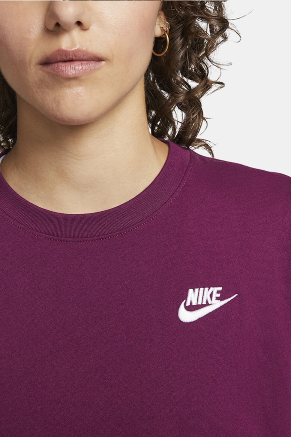 Футболка жіноча Nike W Nsw Club Tee фіолетова DN2393-610  — фото 4