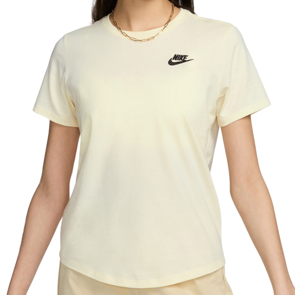 Футболка жіноча Nike W NSW CLUB SS TEE бежева DX7902-113 — фото 1