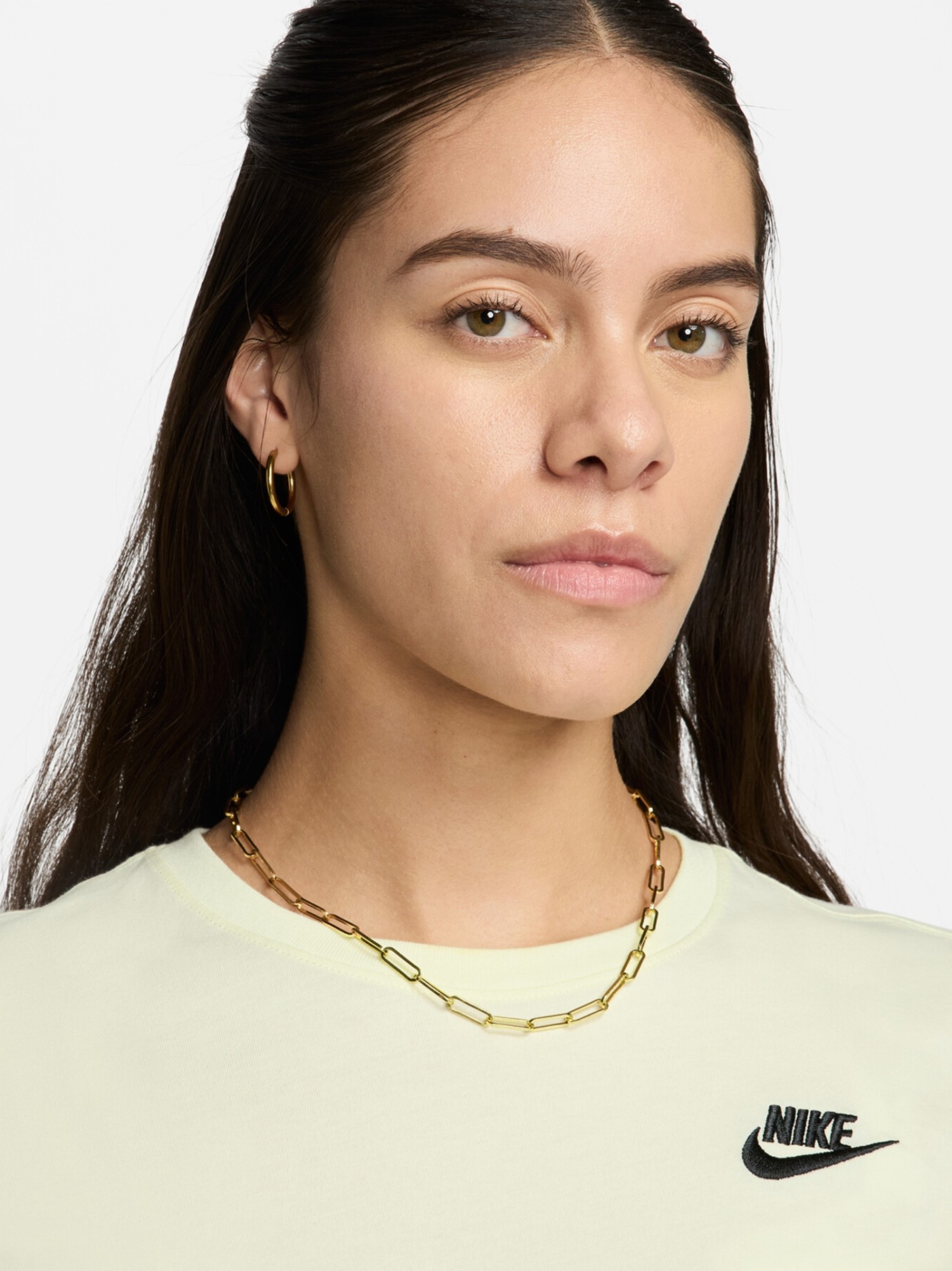 Футболка женская Nike W NSW CLUB SS TEE бежевая DX7902-113 изображение 5