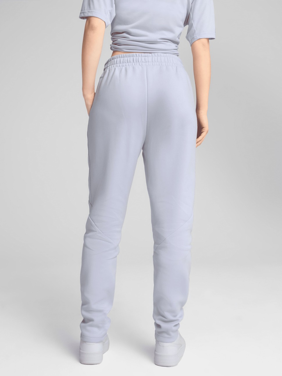 Брюки женские Puma EVOSTRIPE Sweatpants голубые 68505147 — фото 3 — Sport City Брюки женские Puma EVOSTRIPE Sweatpants голубые 68505147 — фото 3