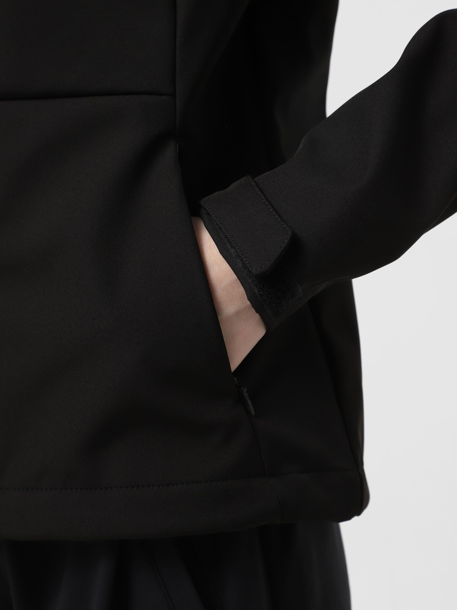 Ветровка женская Radder Mistral черная 782526-010 изображение 5