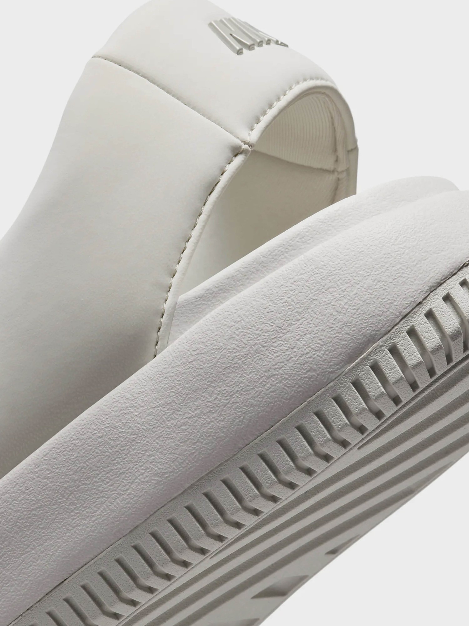 Сандалии женские Nike W NIKE CALM SANDAL кремовые FJ6043-002 изображение 6