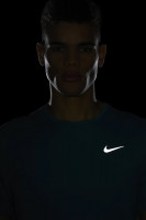 Футболка мужская Nike M NK DF UV MILER SS голубая DV9315-379 изображение 6