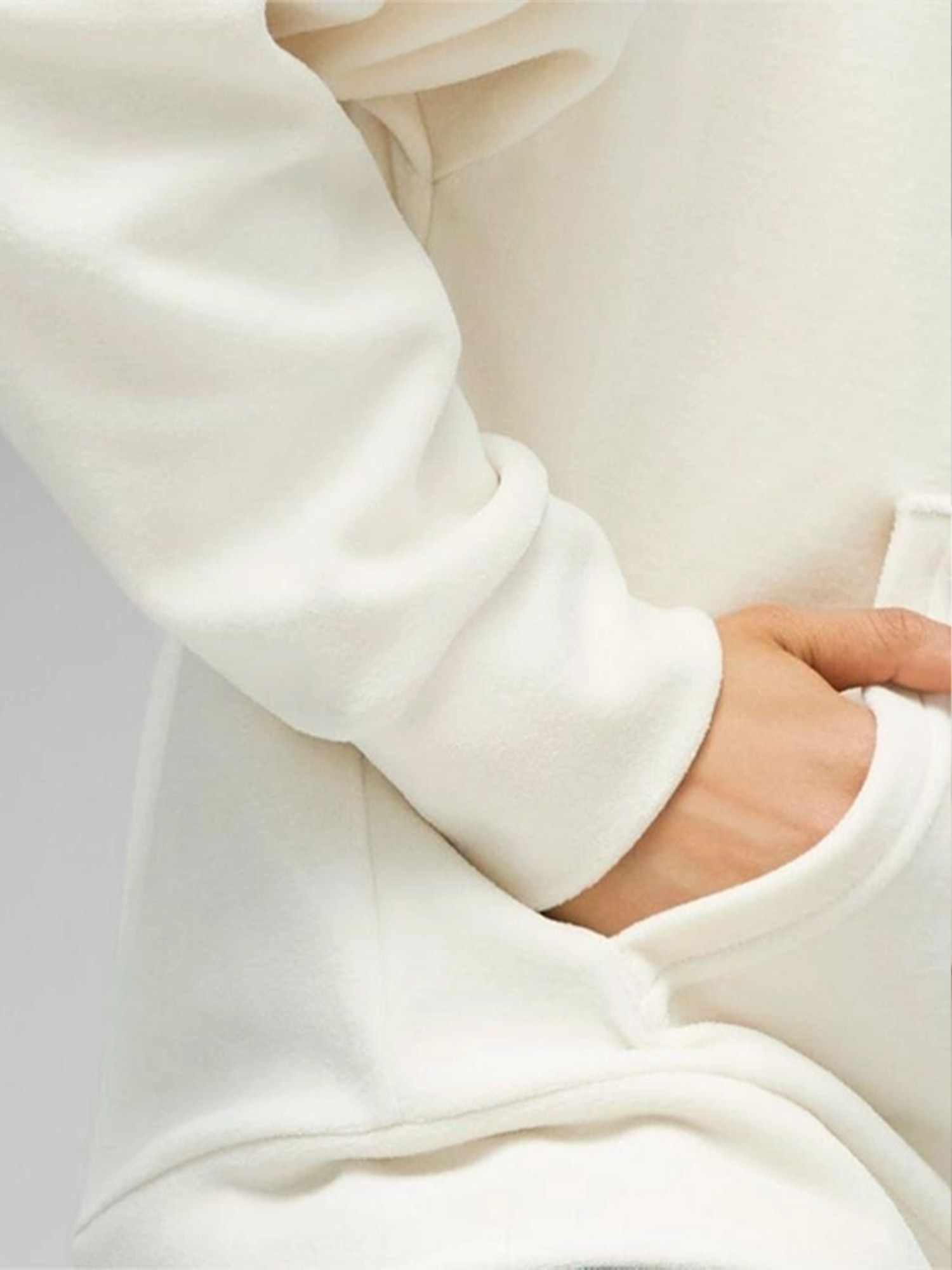 Толстовка женская Puma ESS ELEVATED Velour FZ Hoodie молочная 67599089 изображение 5