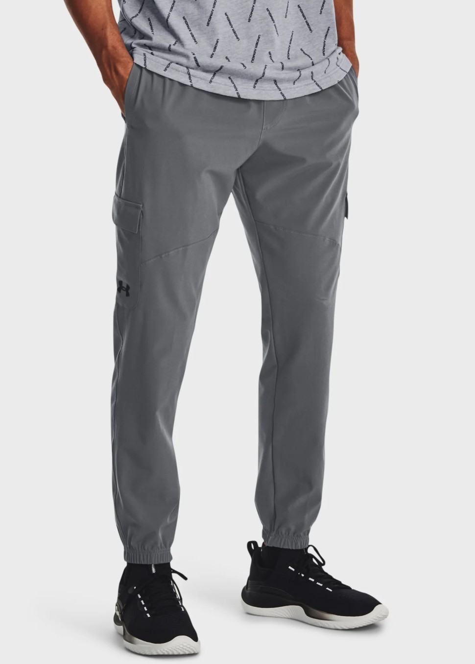 Штани чоловічі Under Armour UA Stretch Woven Cargo Pants сірі 1380358-012 — фото 2